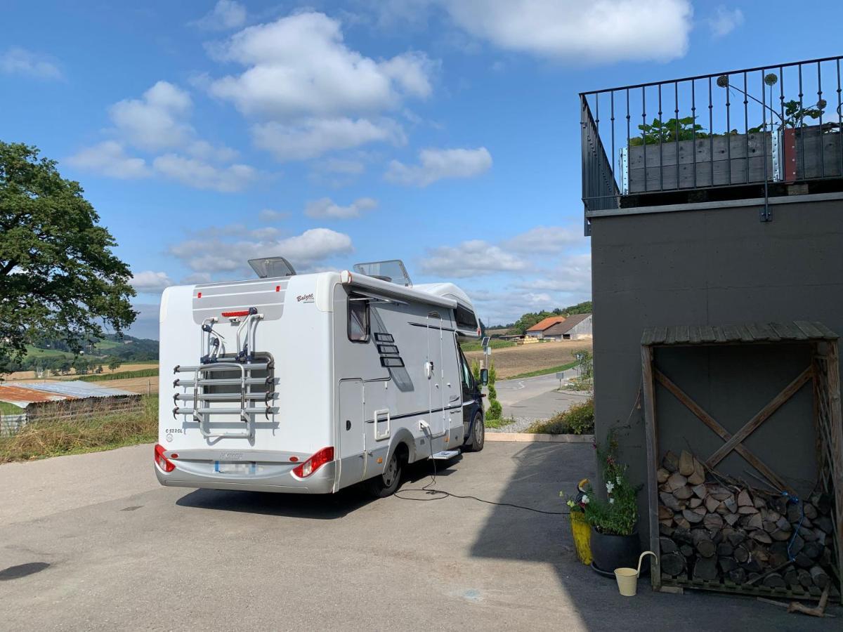 C&C Motorhome/Rv/Caravan/Van Park La Sonnaz 외부 사진